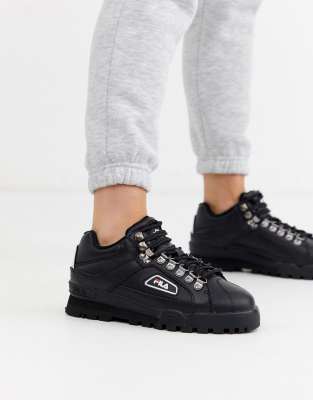 fila trailblazer branded sneaker