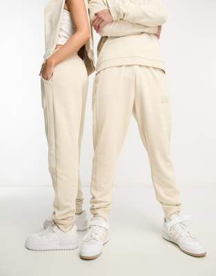 Fila unisex Owen sweatpants in oatmeal-Neutral