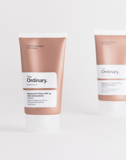 Filtro mineral UV con FPS 15 con antioxidantes de The Ordinary, 2 de 4