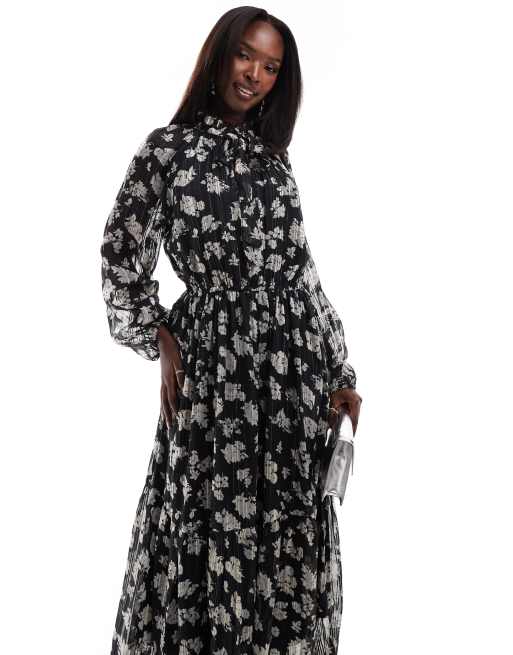 Finding Friday Printed metallic v neck boho midi dress in monochrome, 4 of 4