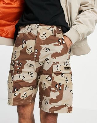 Shorts Fingercroxx - Short cargo d'ensemble à imprimé camouflage - Fauve