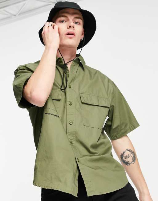 Fingercroxx twill cargo shirt with pockets in khaki