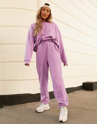 фото Фиолетовые oversized-джоггеры с вышитым логотипом asos design-фиолетовый