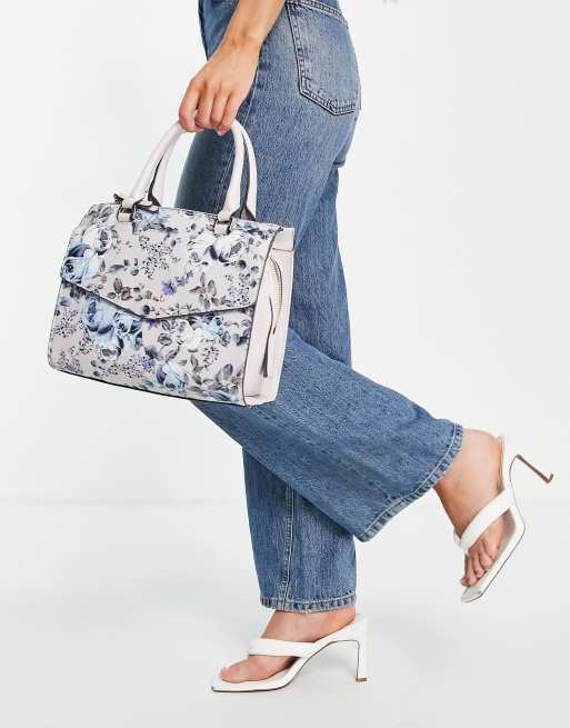 Fiorelli mia grab bag in titania print