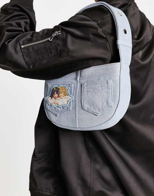 Fiorucci - Denim schoudertas met engeltjespatch in lichte wassing, 3 van 4