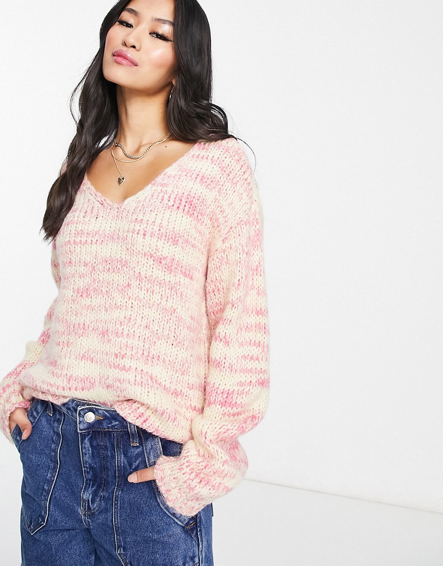Fire & Glory Anna V-Neck Jumper In Pink