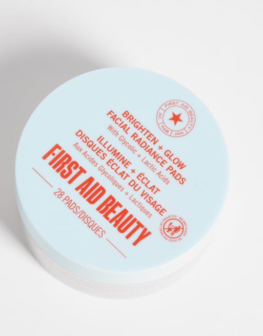 First Aid Beauty - Brighten + Glow Facial Radiance Pads - 28 dischetti, 3 di 4