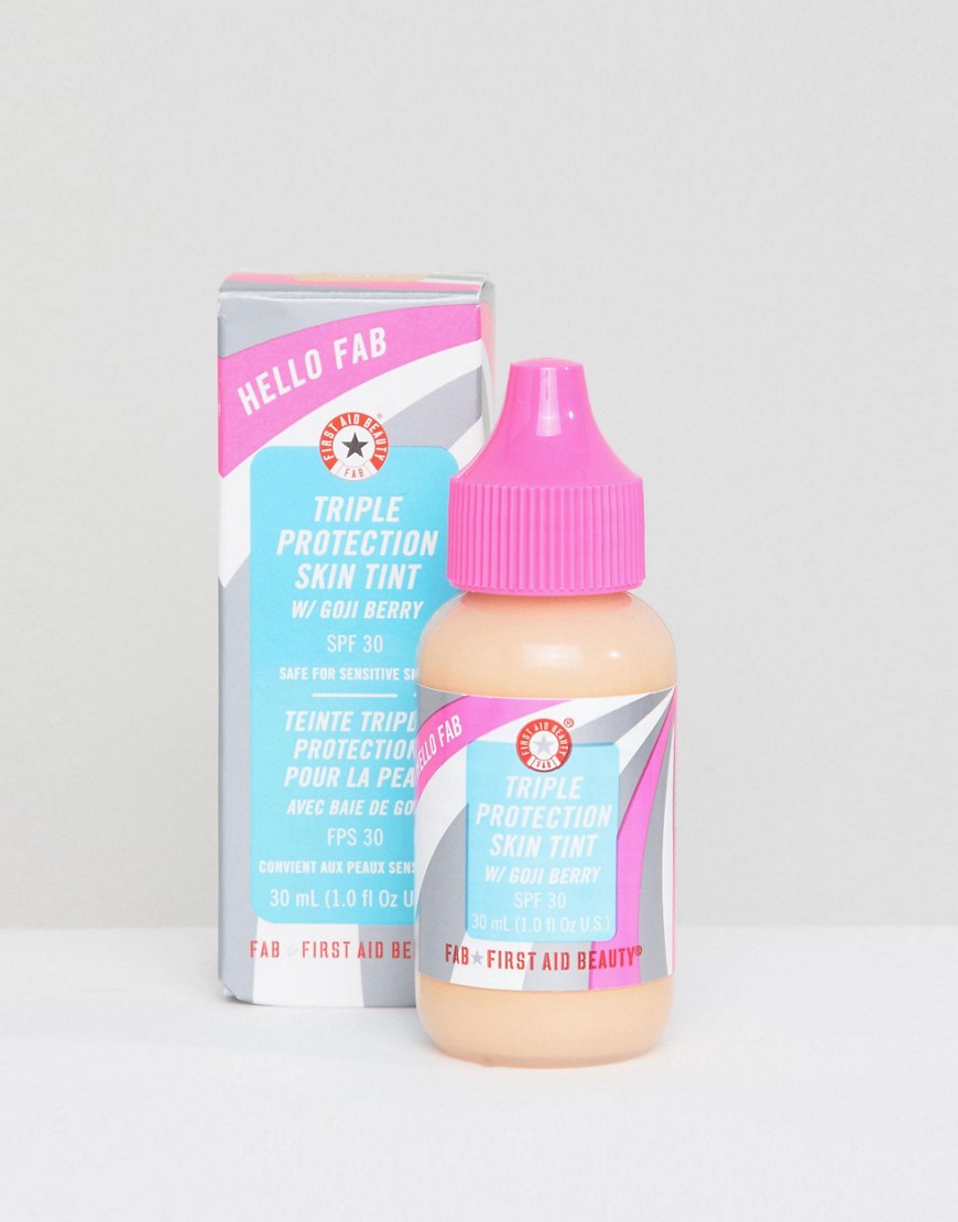 First Aid Beauty - Gekleurde vloeibare huidcrème met gojibessen en SPF 30 (licht)-Zonder kleur