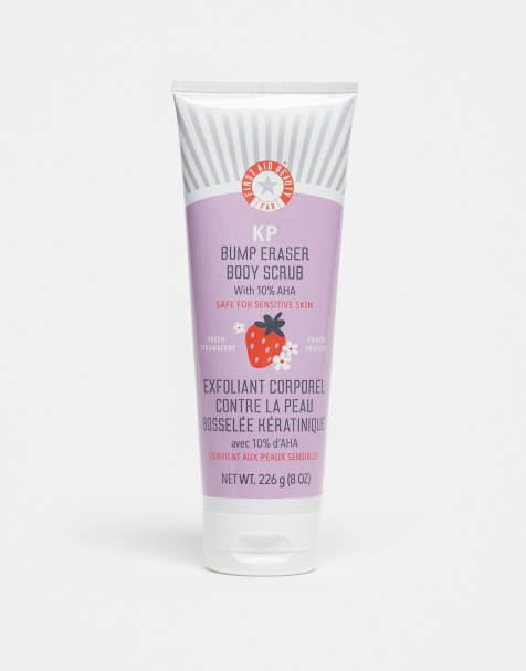 First Aid Beauty - KP Bump Eraser Body Scrub 10% AHA Fresh Strawberry 226 g - view 1