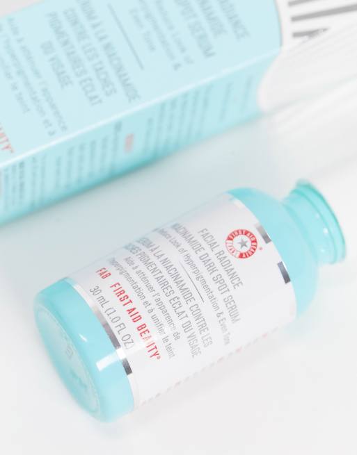 First Aid Beauty - Sérum visage éclat anti taches brunes au niacinamide - 30 ml, 2 de 4