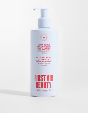 First Aid Beauty Ultra Gentle Cream-to-Foam Cleanser 294.74g