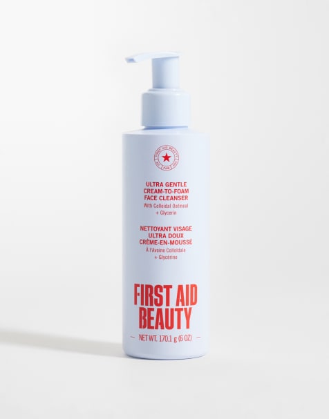 First Aid Beauty Ultra Gentle Cream-to-Foam Cleanser - Milde gezichtsreiniger: 170,1g - view 1