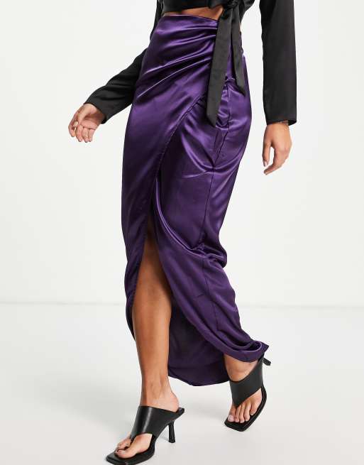 First Distraction - The Label - Jupe mi-longue fendue en satin - Violet 