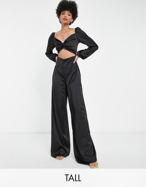  First Distraction The Label Tall - Satijnen jumpsuit met gedraaide voorkant in zwart