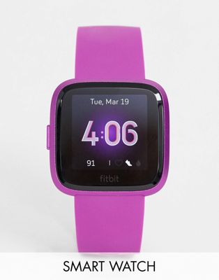 is the fitbit versa lite touch screen