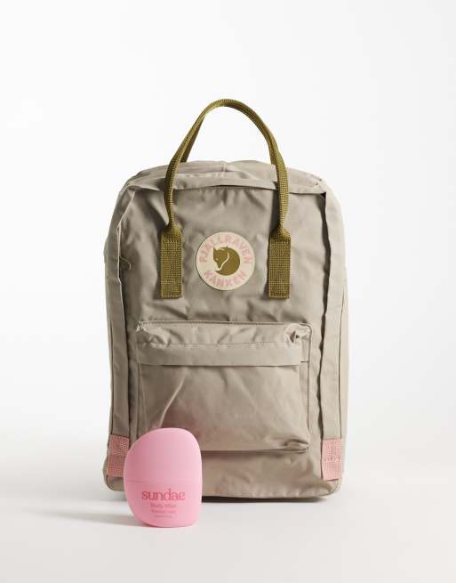 Fjallraven Kanken Koncept 15"" laptop backpack in fossil foliage green, 2 of 4