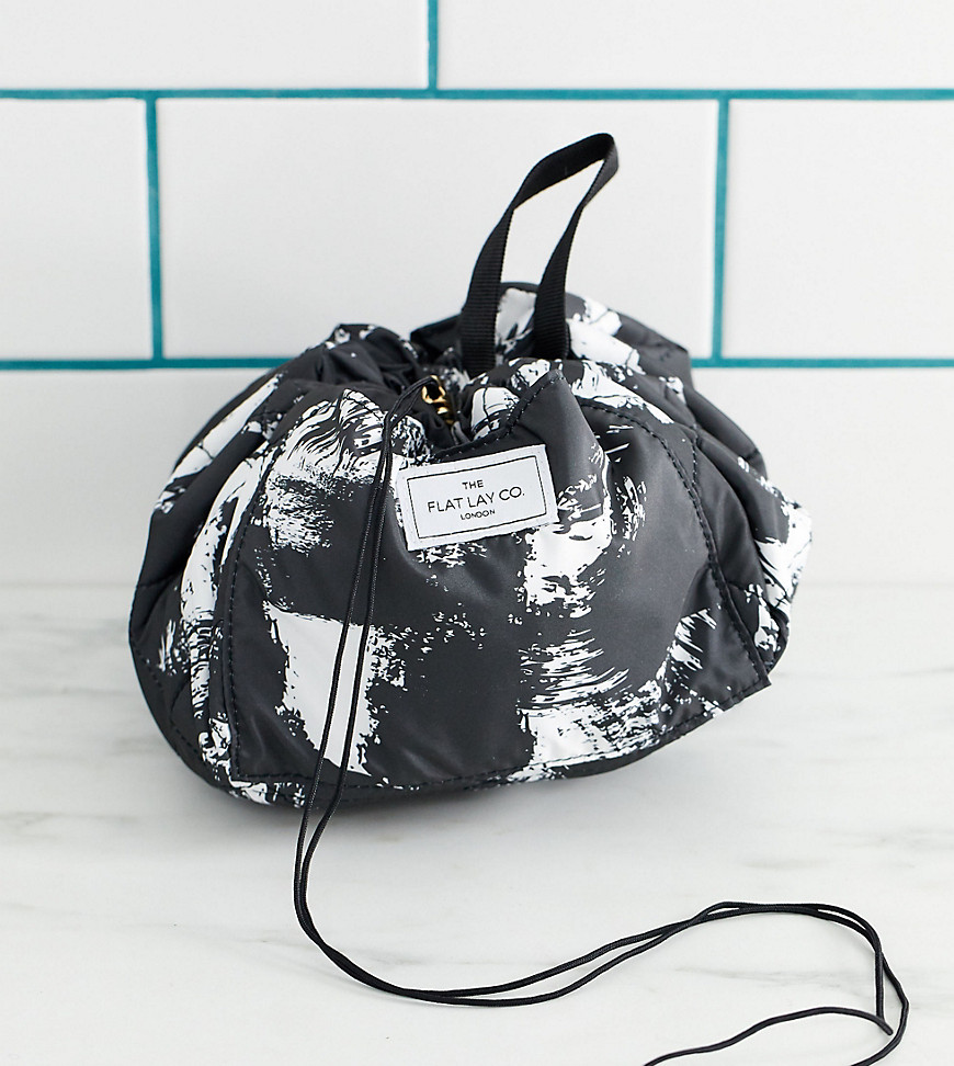 Flat Lay Co drawstring make up bag in brushstroke print-Multi