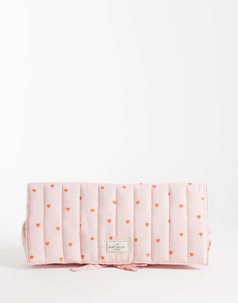 Flat Lay London rejseetui til hårredskaber - tasken i Sweet Pink Hearts - view 1