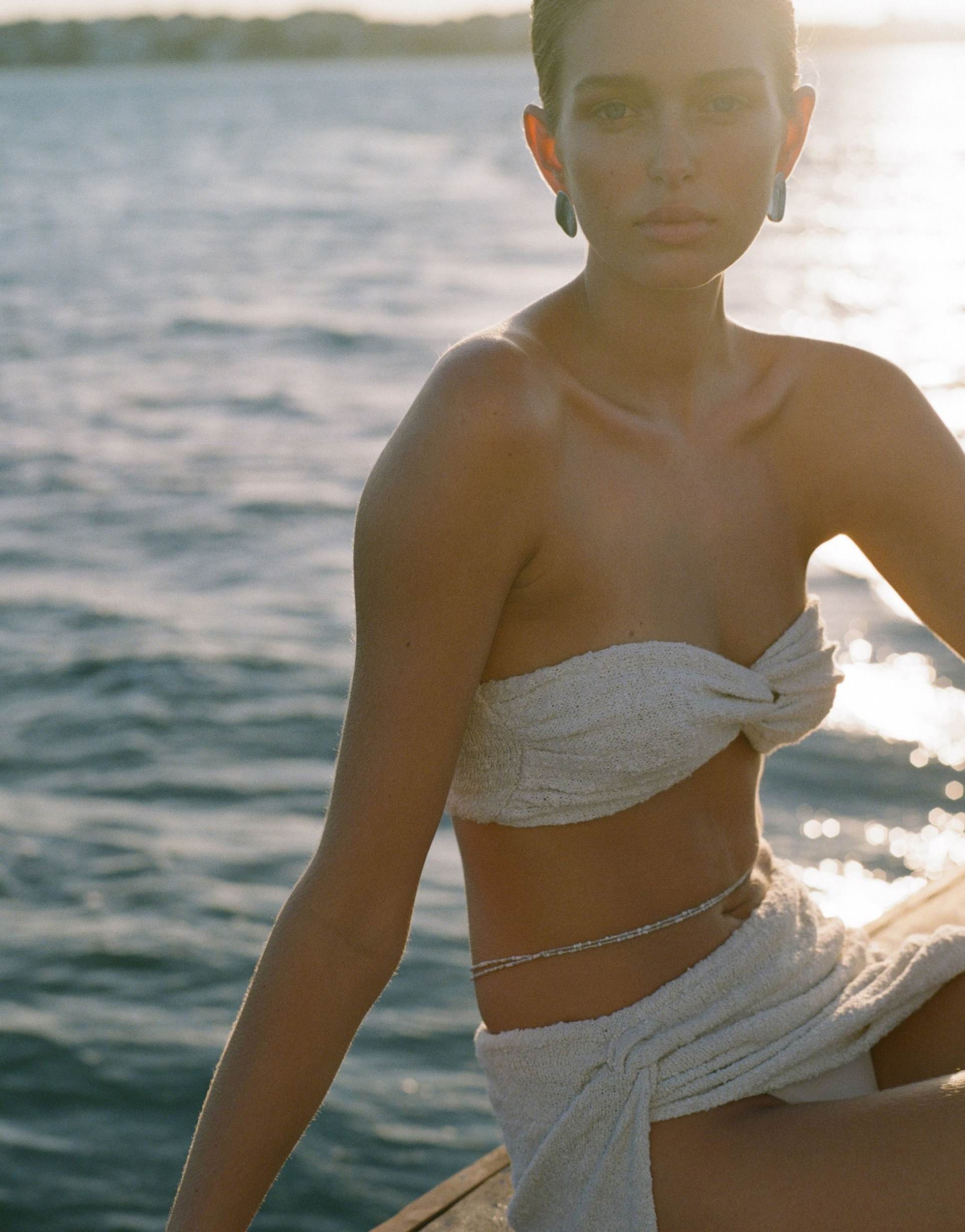 flook the label kashia knit bandeau top in sand haze