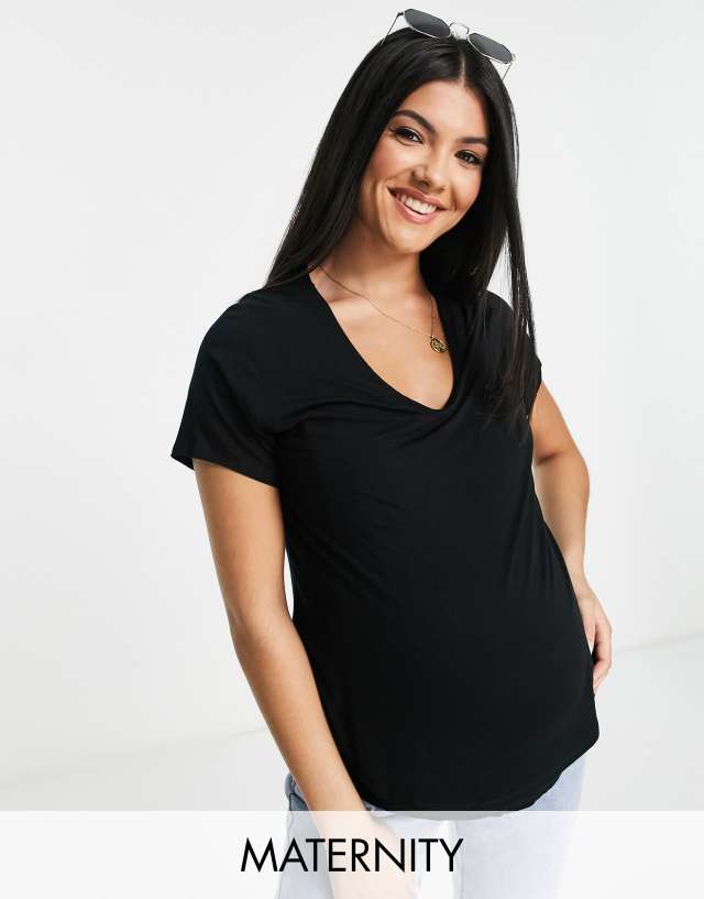 Flounce London Maternity fitted Stretch T-shirt in black