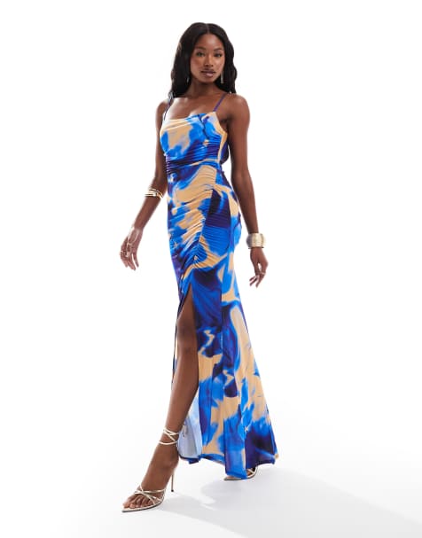 Flounce London – Niebieska sukienka maxi w rozmyty kwiatowy wzór - view 1
