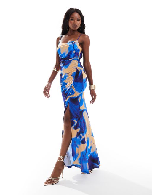 Flounce London – Niebieska sukienka maxi w rozmyty kwiatowy wzór