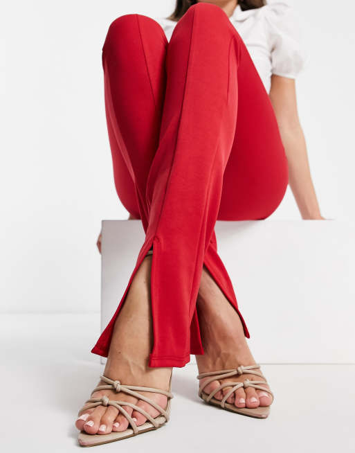 Pantalon a fente rouge new arrivals