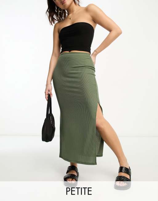 Flounce London Petite - Geribbelde midi rok met zijsplitten in kaki