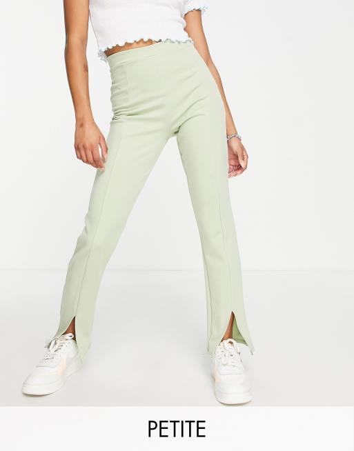 Flounce London Petite – Gröna figursydda byxor med hög midja och slits framtill