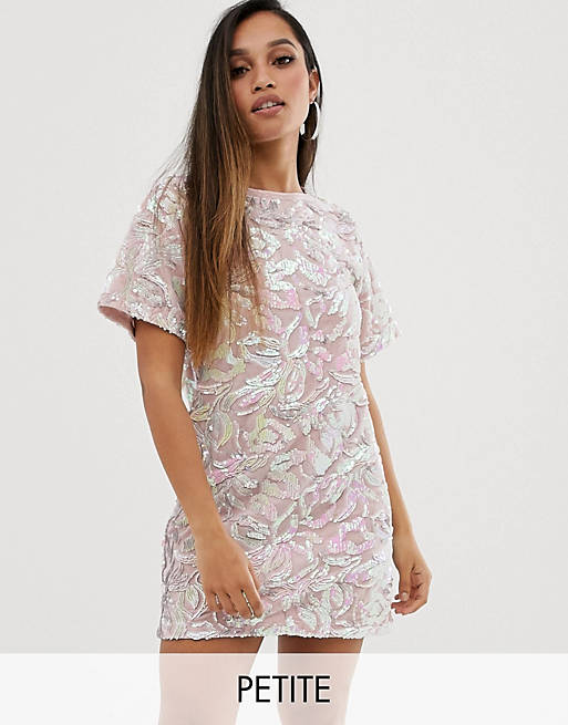 Flounce London Petite – T-Shirt-Kleid aus Samt in Rosa mit schillernden ...