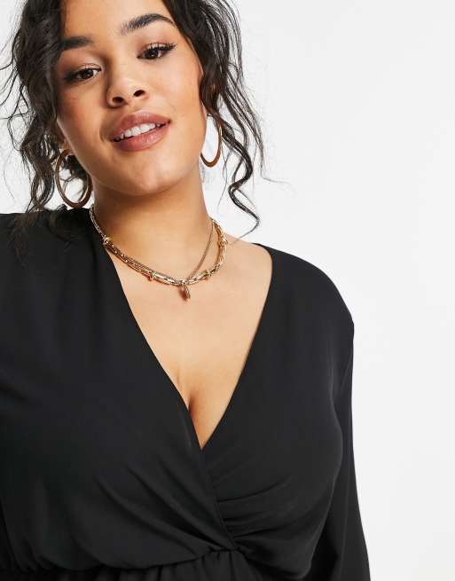 Flounce London Plus basic plunge peplum top with sleeve in black, 3 of 4