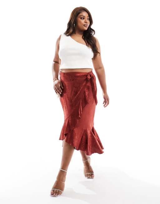 Flounce London Plus – Midi-Wickelrock in Rostrot aus Satin