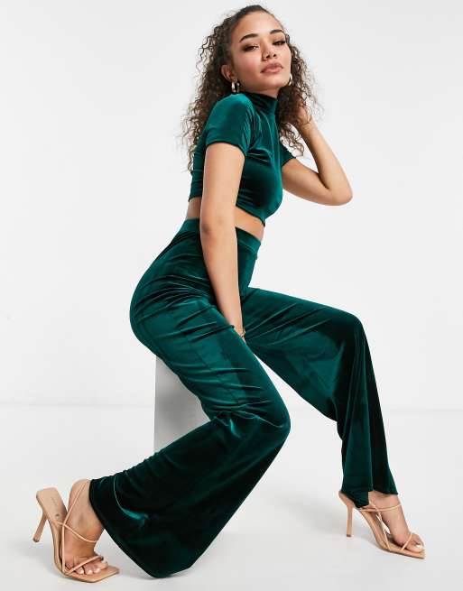 Flounce London – Samthose mit weitem Bein in Glitzergrün, Kombiteil