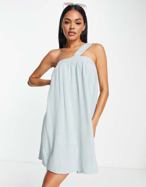 Flounce London - Satijnen mini-jurk met A-lijn en asymmetrisch bandje in babyblauw 