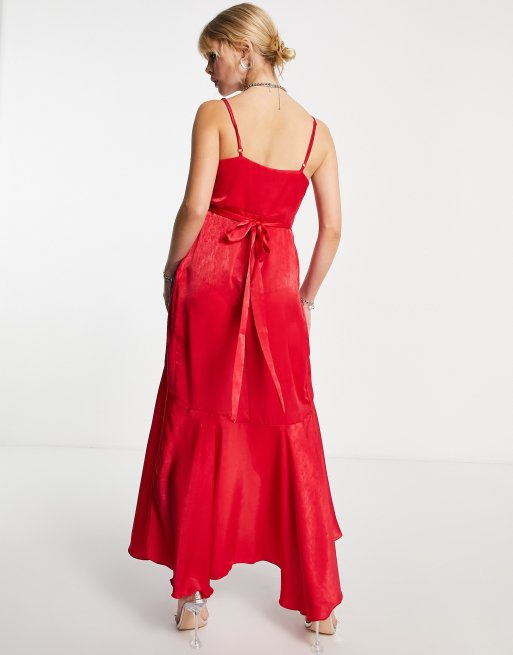 Flounce London - Slå-om-midikjole i rød satin , 3 af 4