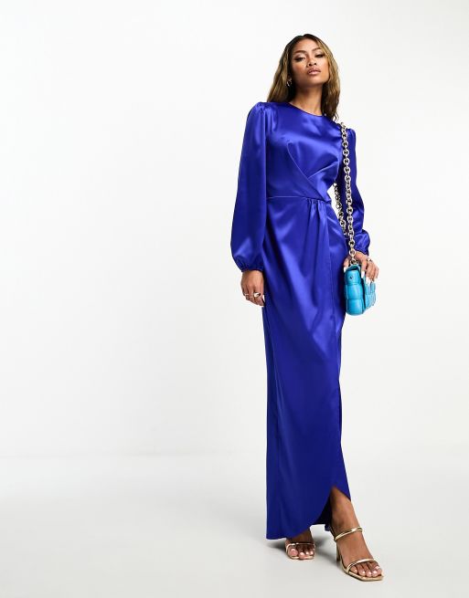 Flounce London - Vestito lungo a portafoglio in raso blu cobalto 