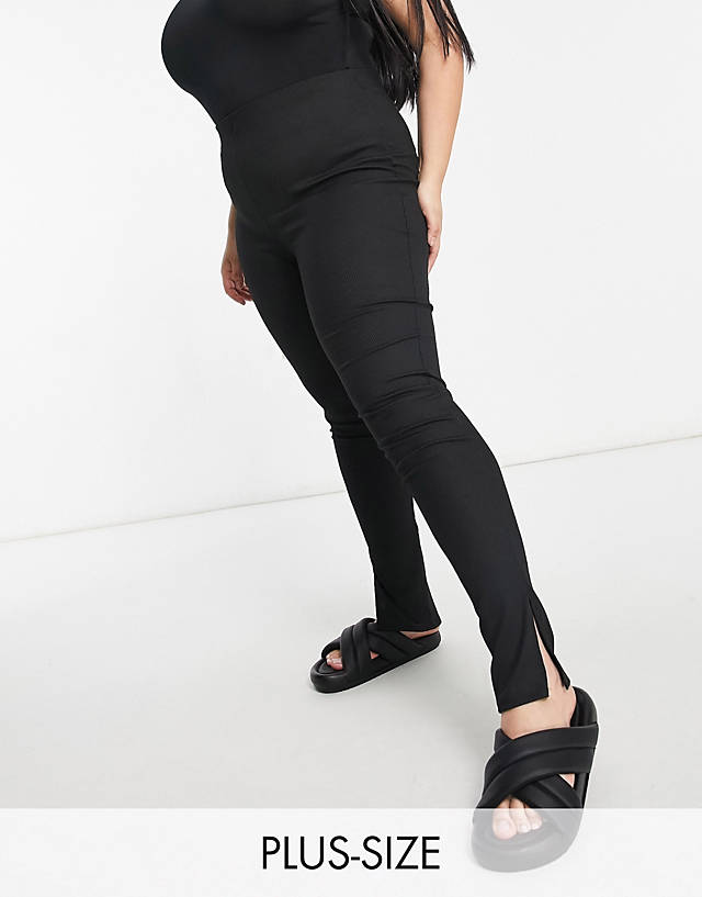 Flounce London Plus - Flounce Plus narrow ribbed leggings with side split in black