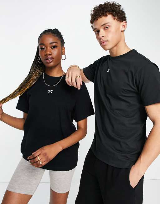 Fnatic unisex core t-shirt with central logo in black | ASOS