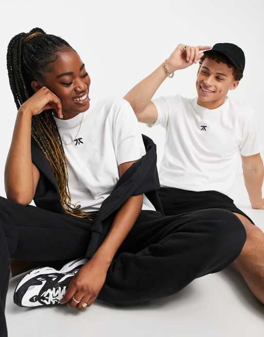 Fnatic unisex core t-shirt with central logo in white