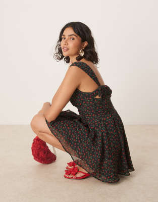 For Love & Lemons For Love & Lemons August sweetheart mini dress in black ditsy rose