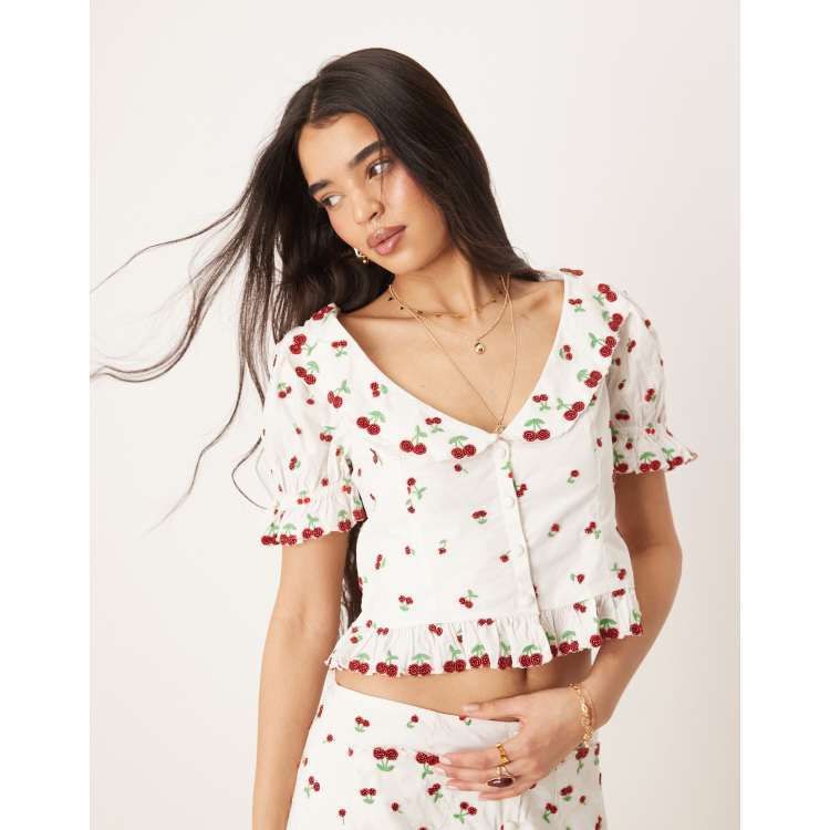 トップス MOMENTEL Lovely Cherry Top fit=scale-down,w=1200