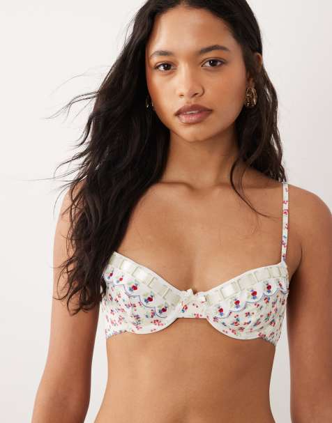 For Love & Lemons Cherry Mae bikiniöverdel i set med rosettdetalj och krämfärgat blommönster - view 1
