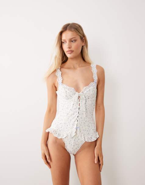 For Love & Lemons – Daisy – Badeanzug in Creme mit Vintage-Blumenmuster und Rüschendetail - view 1
