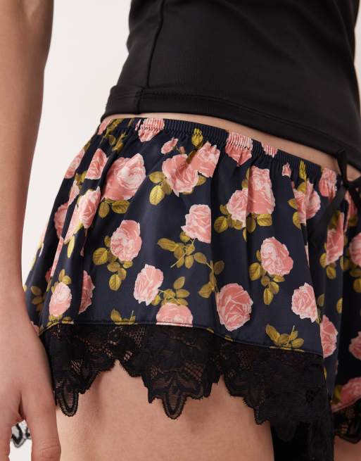 For Love & Lemons – Kayla – Schlaf-Shorts in Schwarz-Bunt, 5 von 5