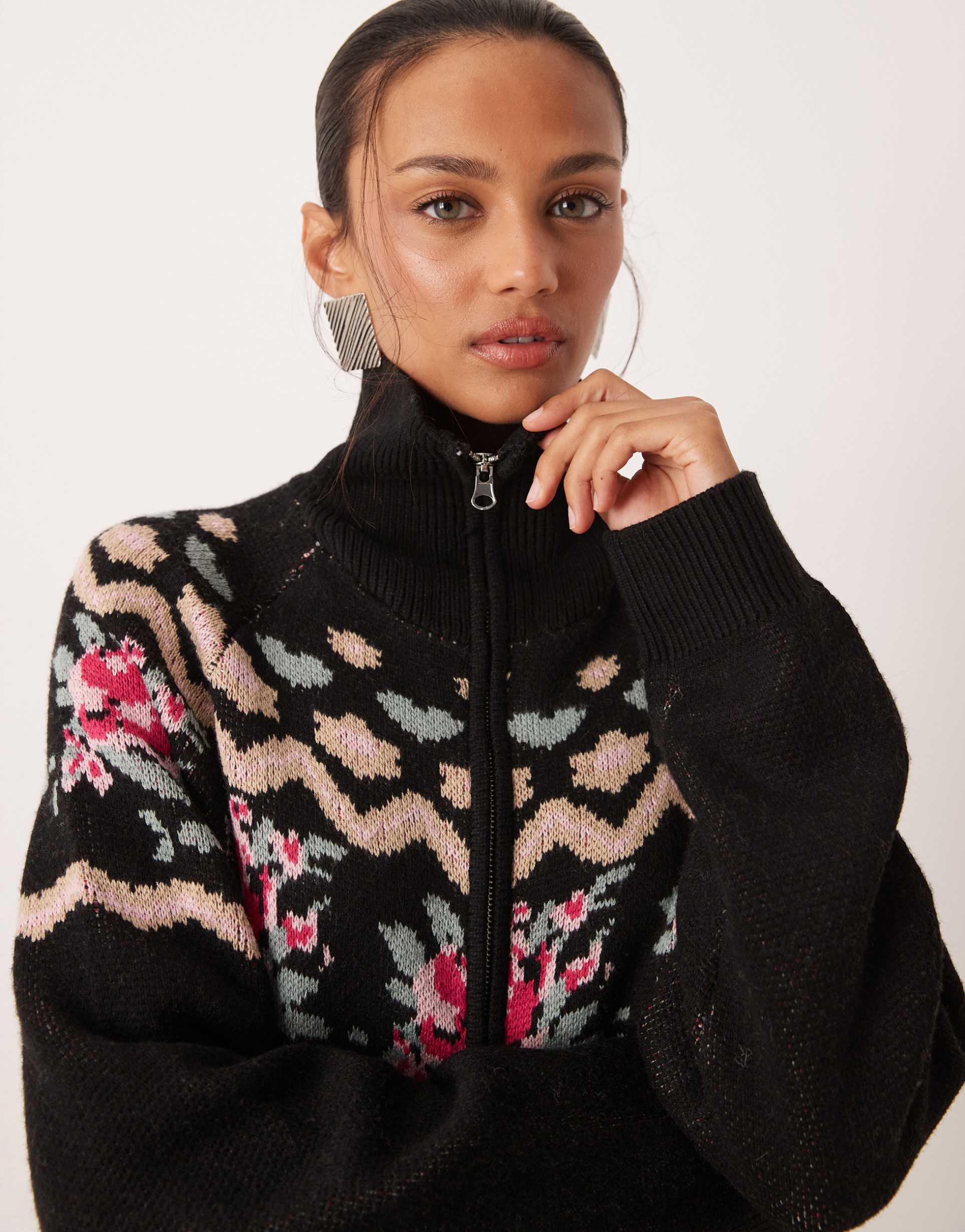 for love & lemons knit zip up long sleeve printed sweater in black