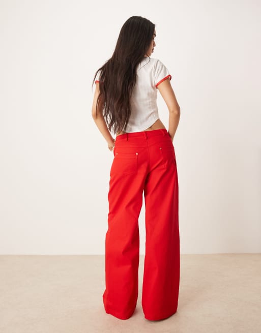 For Love & Lemons - Lipstick - Jeans extra ampi in denim rosso acceso in coordinato, 2 di 5