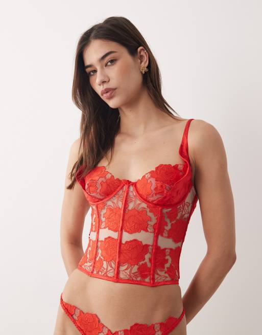 For Love & Lemons – Love Is A Rose – Czerwony zestaw z biustonoszem i stringami, 2 z 3