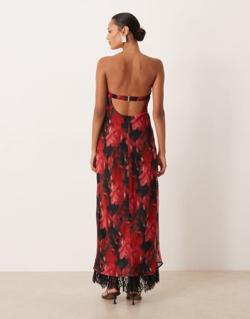 For Love & Lemons - Mørkerød stropløs maxikjole med åben ryg, blondekant og blomstermønster, 3 af 4