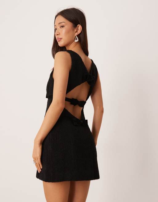 For Love & Lemons - Robe courte en bouclé avec nœud dans le dos en velours - Noir, 4 de 4