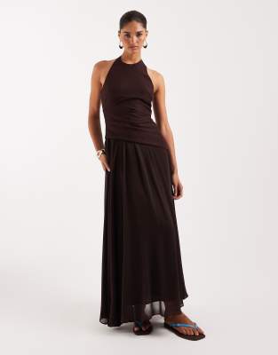 Forever New - Ärmelloses Maxikleid aus Leinenmix in Schokobraun mit Chiffon-Rock-Brown